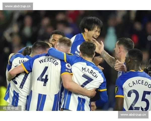 4-2 射落海鸥！曼联 “詹库科” 封神难掩中场裂痕